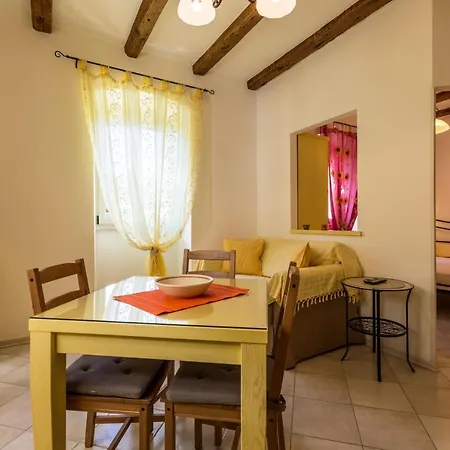 Casa Saina רוביני