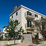 アパート Casa Saina ロヴィニ