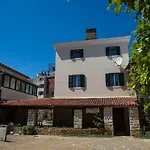Casa Saina アパート